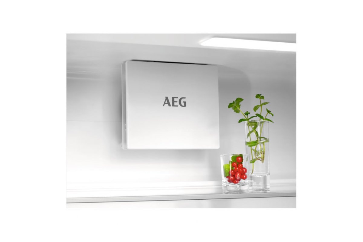 Хладилник-Фризер за Вграждане AEG OSC5D181ES – Изображение 4