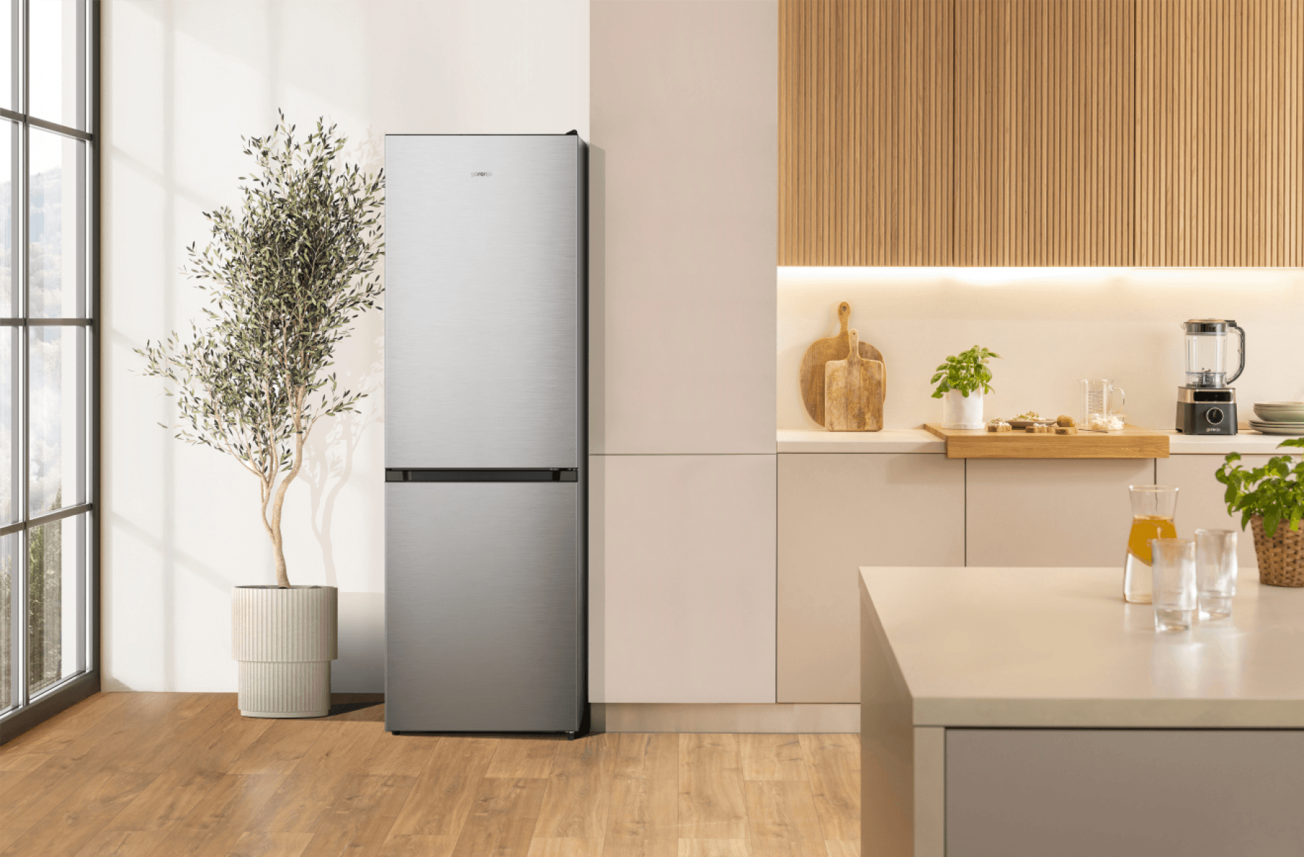Свободностоящ хладилник Gorenje NRK619EPXL4 — 3