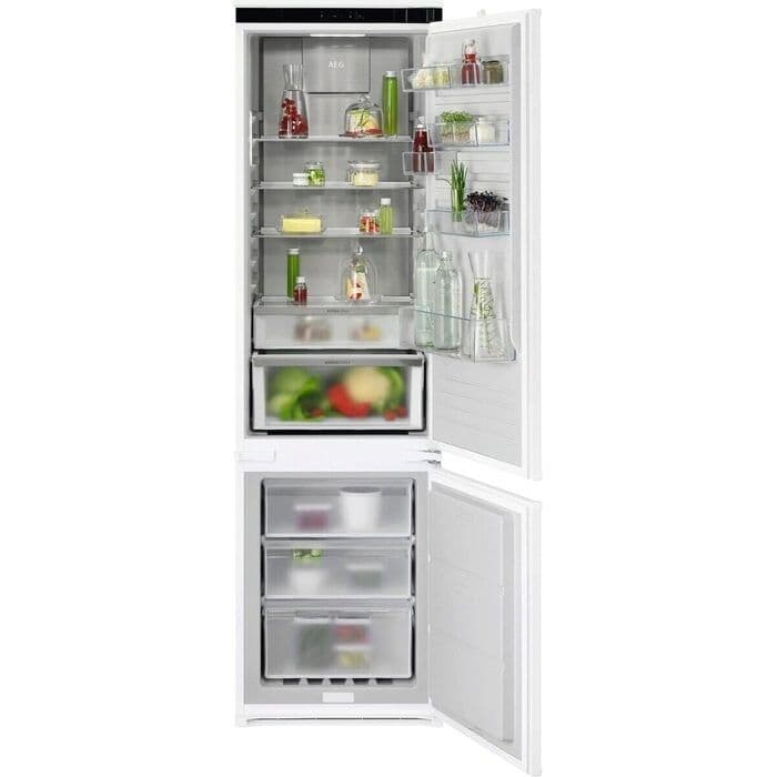 Хладилник с фризер за вграждане 8000 Cooling 360° 188.4 cm AEG NSC8M192DS — 1